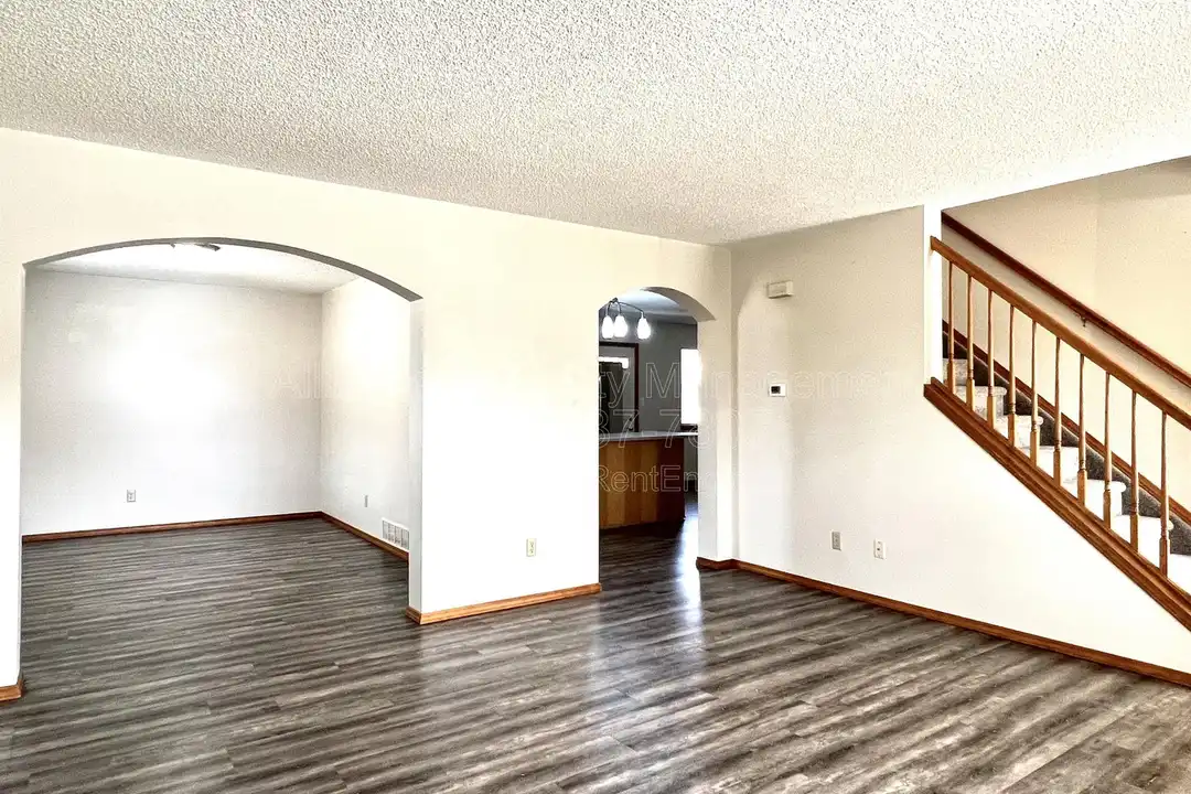 6436 Peak Vista Cir - View 5