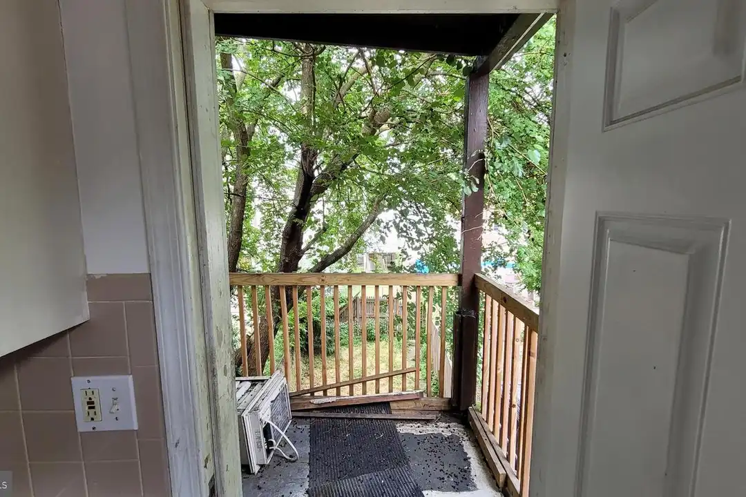 410 N 6th St unit 2R – photo 1