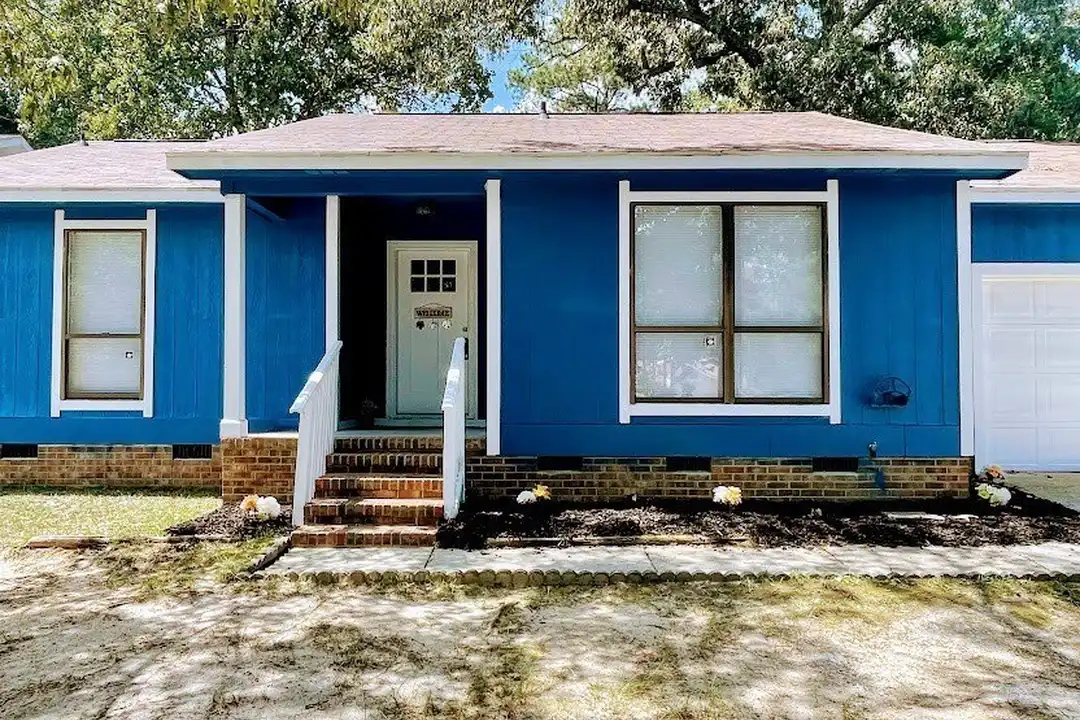 1366 Worstead Dr - View 2