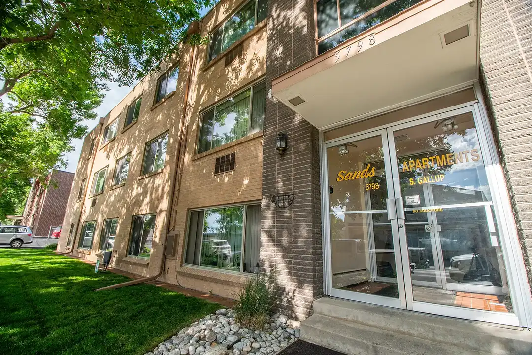 5798 S Gallup St - View 5