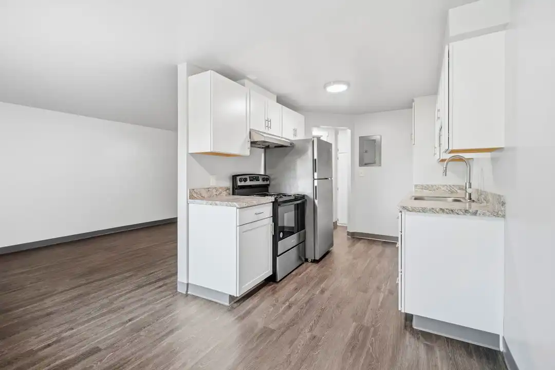 1432 W Tenth Ave unit #911 10th Ave. – photo 1