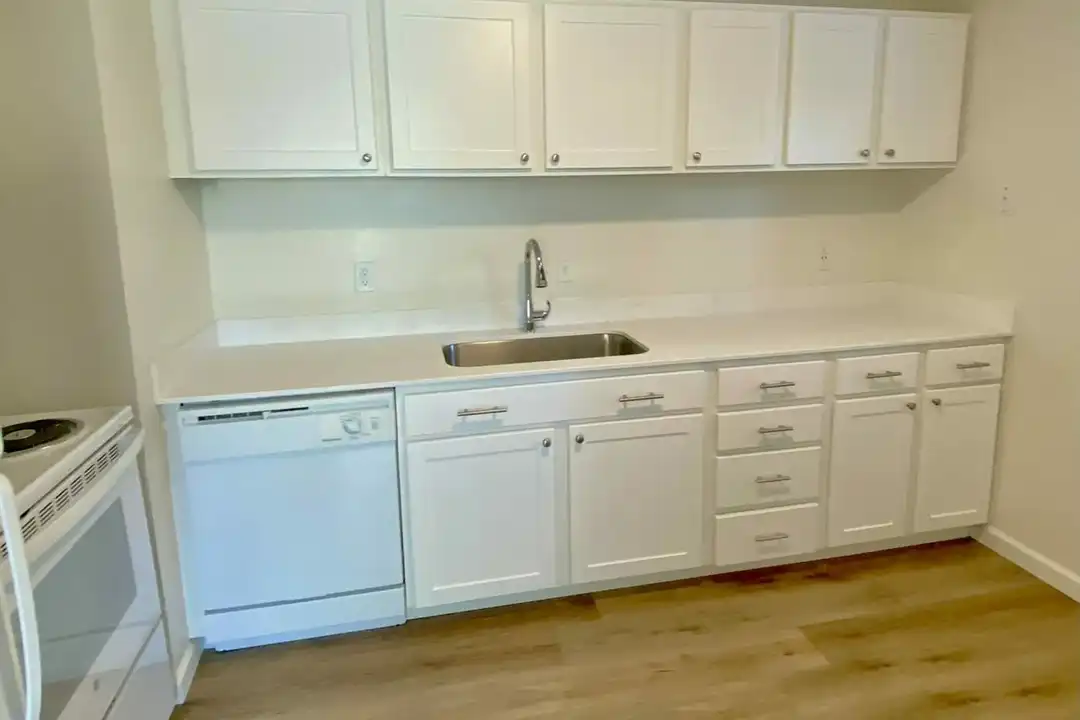 Timberlane Apartments - More