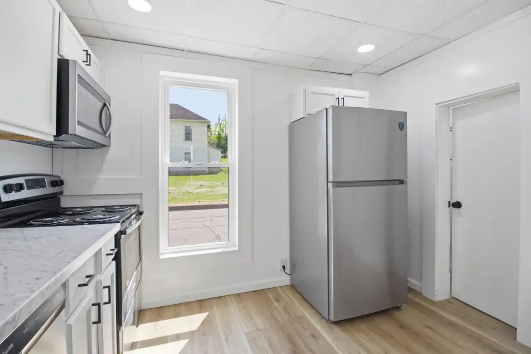 178 N 1st St - View 2