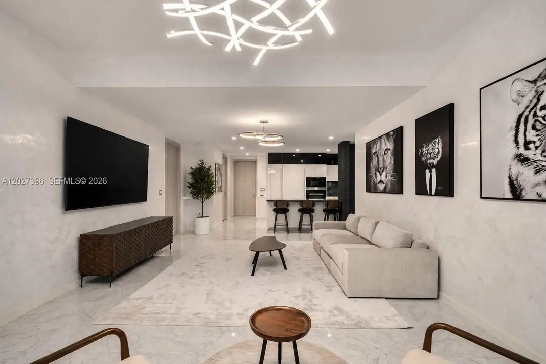 1000 Brickell Plaza unit PH5203 - View 5