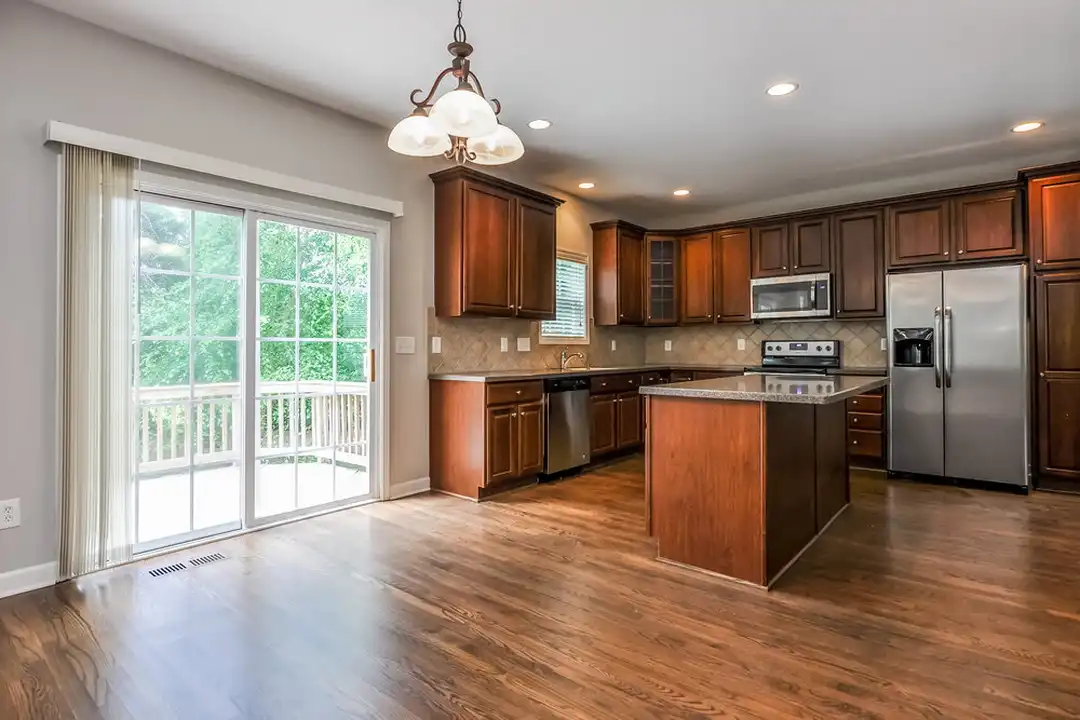 1320 Trailing Rose Ct - View 5