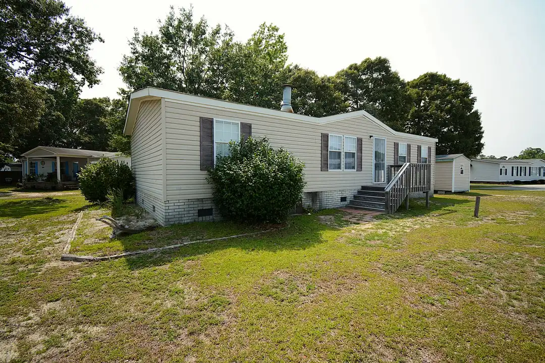 106 Fishtail Ct – photo 1 of 20