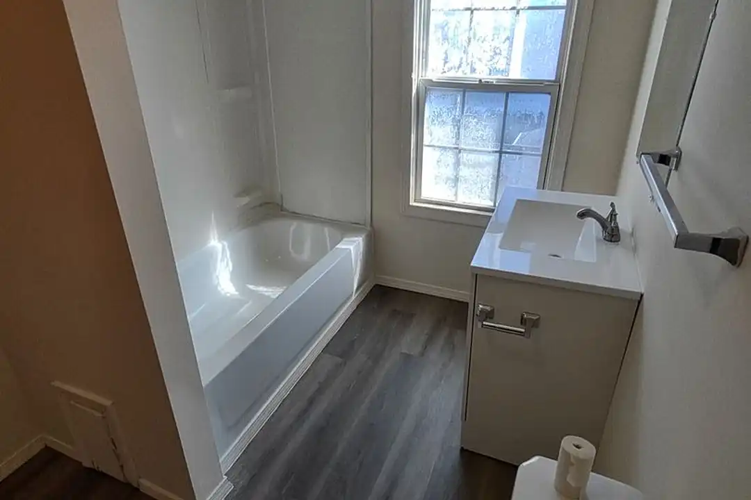 1459 Ridgewood Ave unit Unit #3 – photo 1