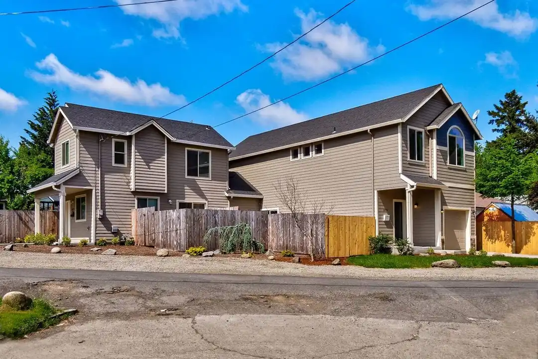 6679 NE 13th Ave unit # B - View 2