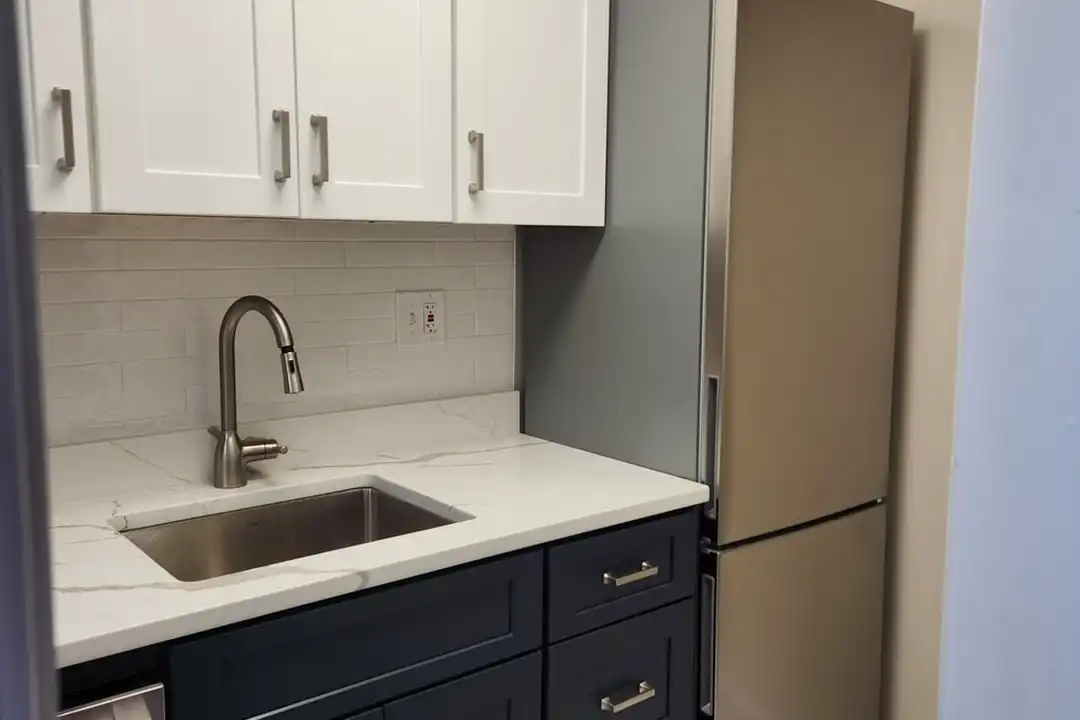 1847 Wilson Blvd unit 5-355 - View 2