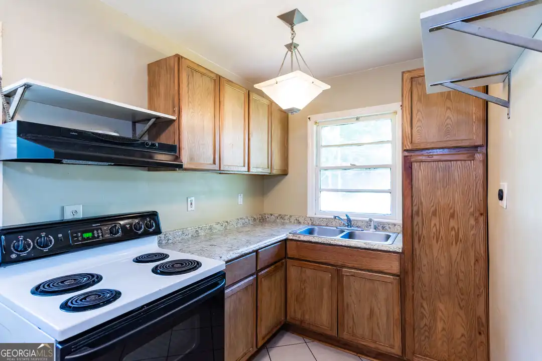 2982 Pearl St unit LEFT SIDE - View 5