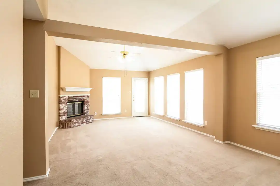 3612 Garden Springs Dr - View 4