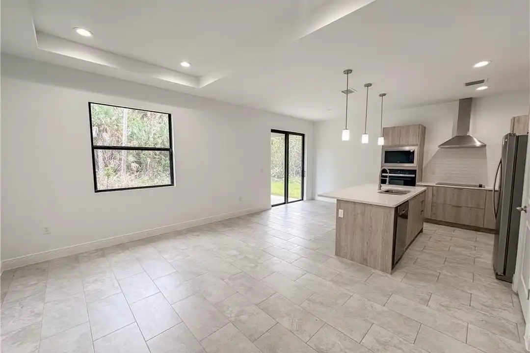 7016 Palpano Cir - View 5