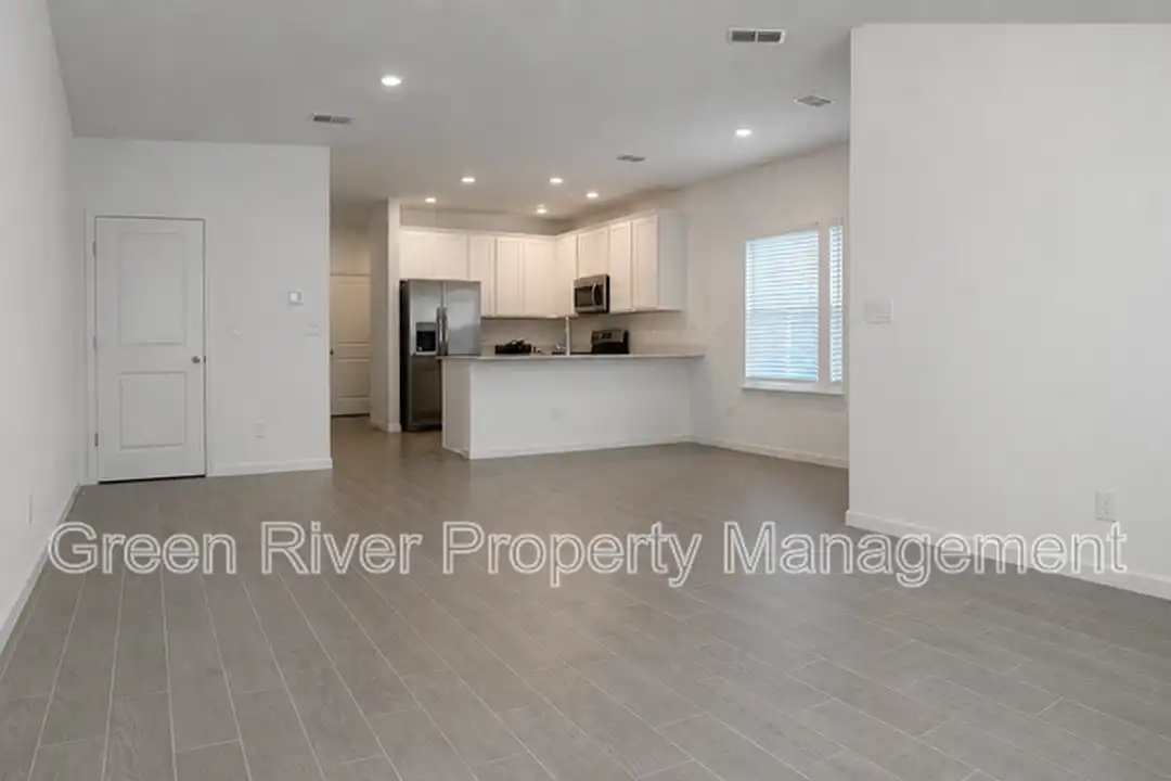 Apartment in Middleburg - View 5