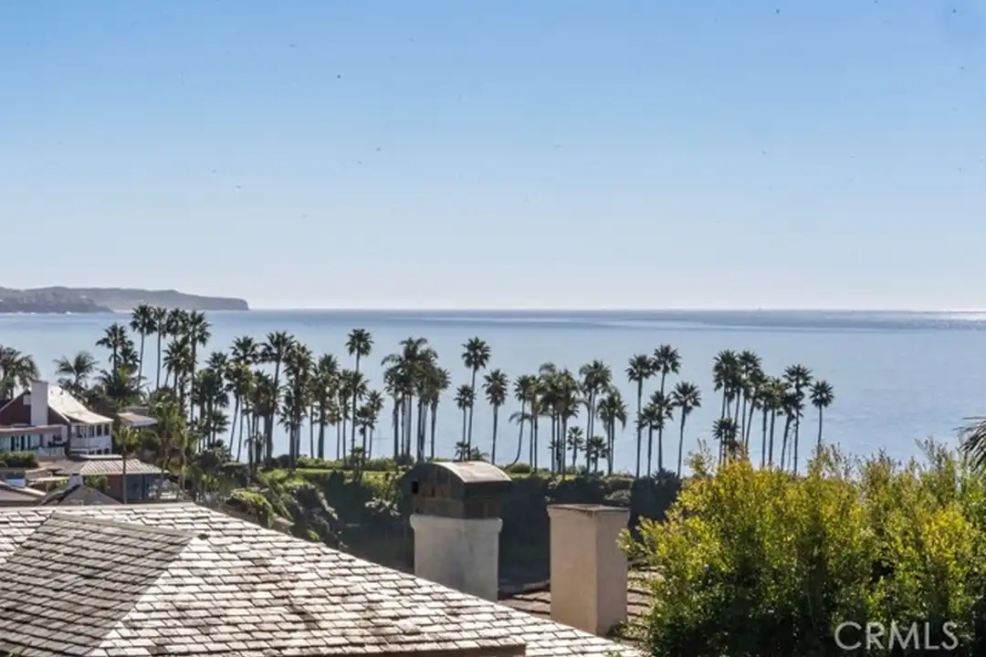 128 Crescent Bay Dr - View 3