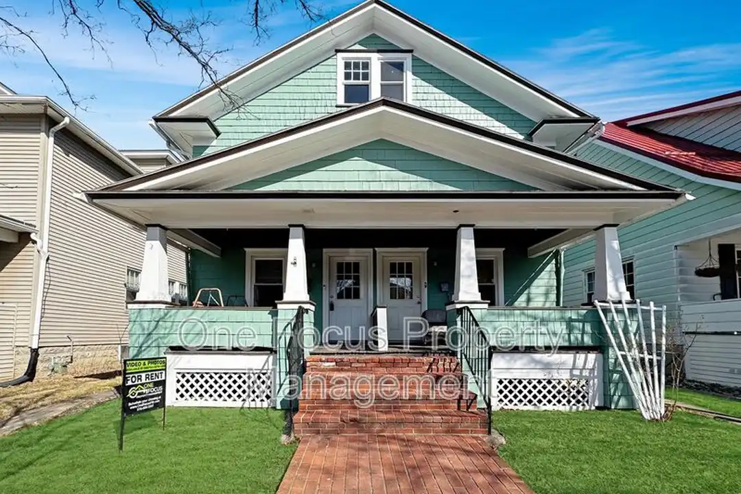 1154 Park Ave – photo 1
