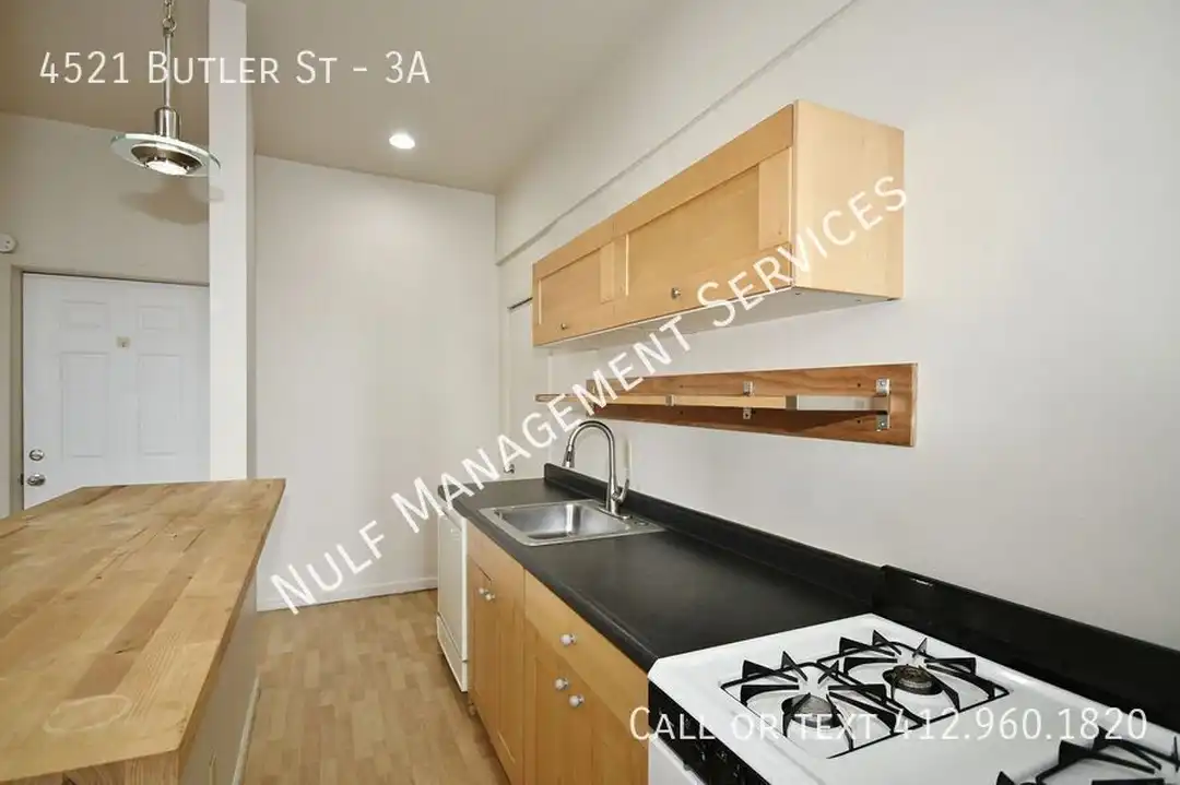 4521 Butler St – photo 1