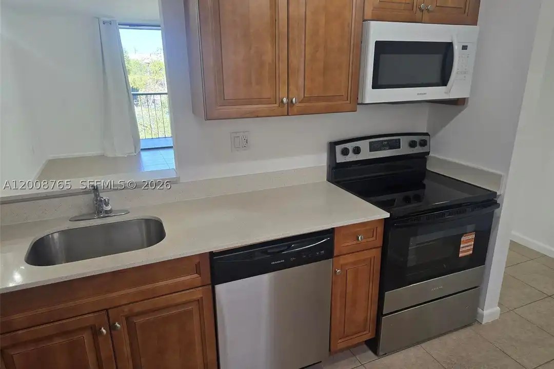 Apartment in Kendall, Four Quarters, Miami-Dade - View 5