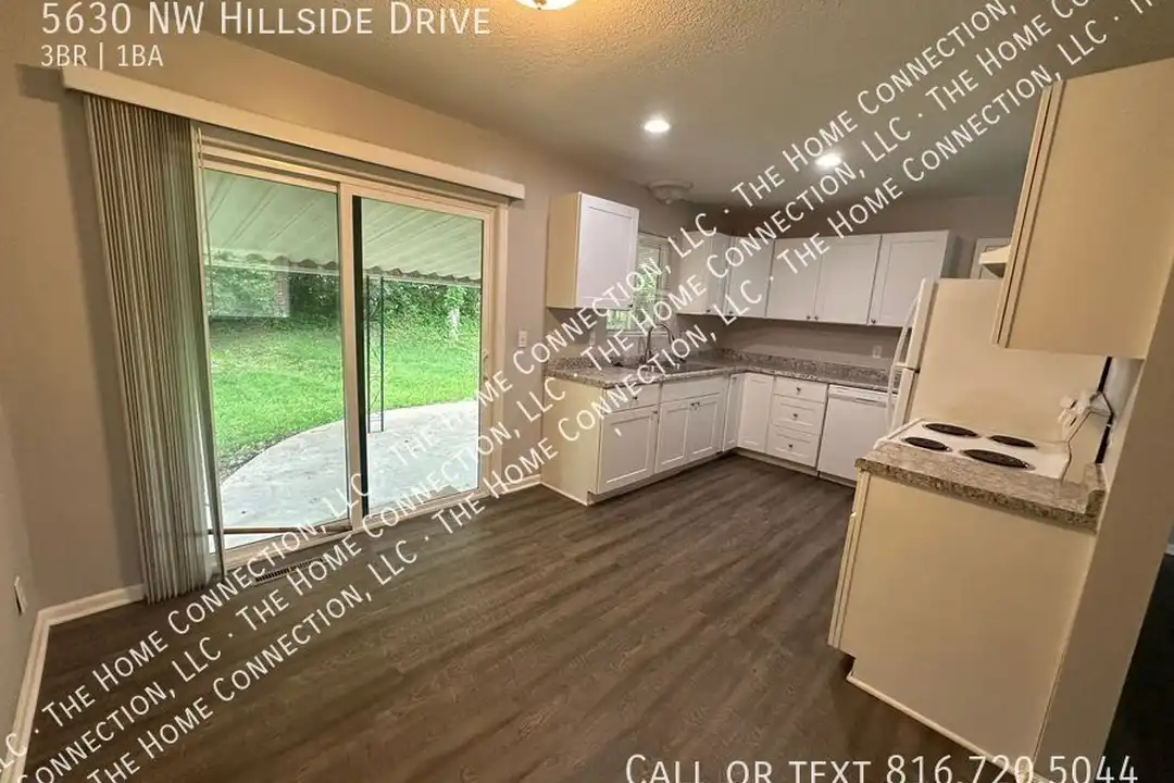 5630 NW Hillside Dr - View 6