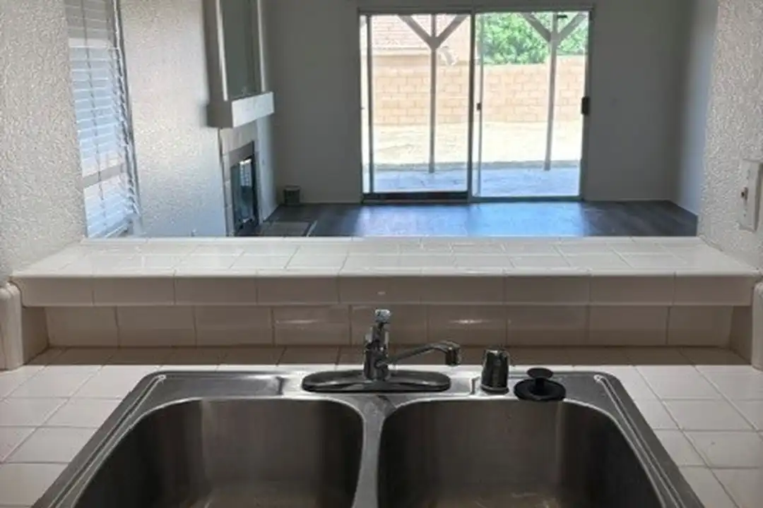 14861 Ann Dr - View 6