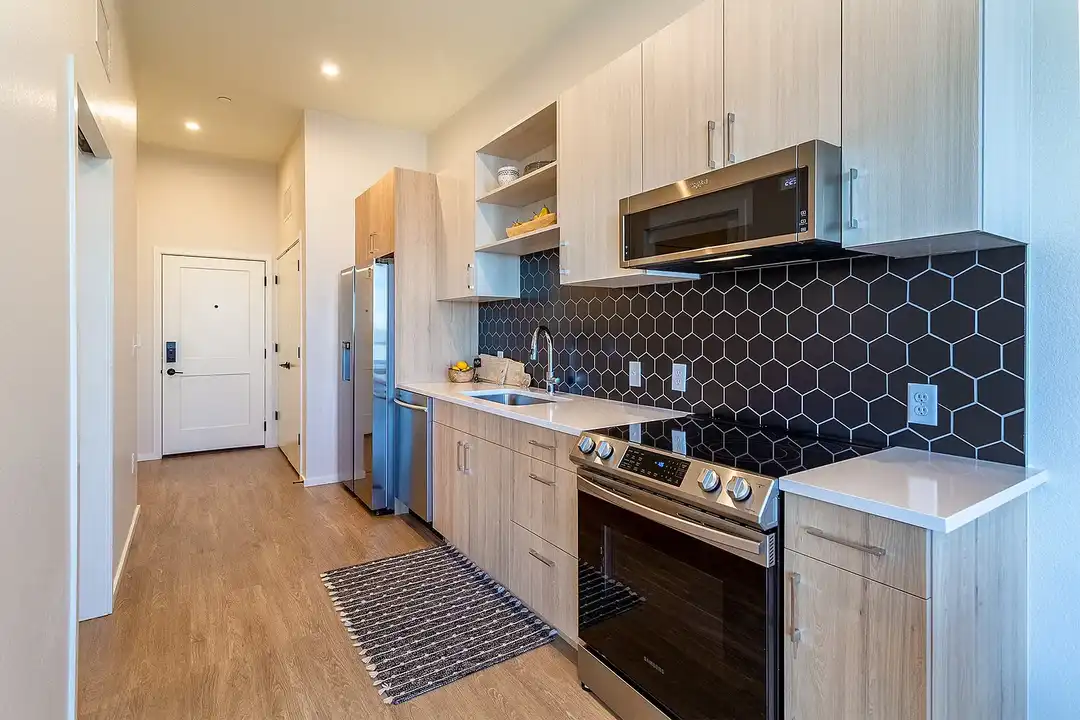 2049 S. Columbine Street – photo 1