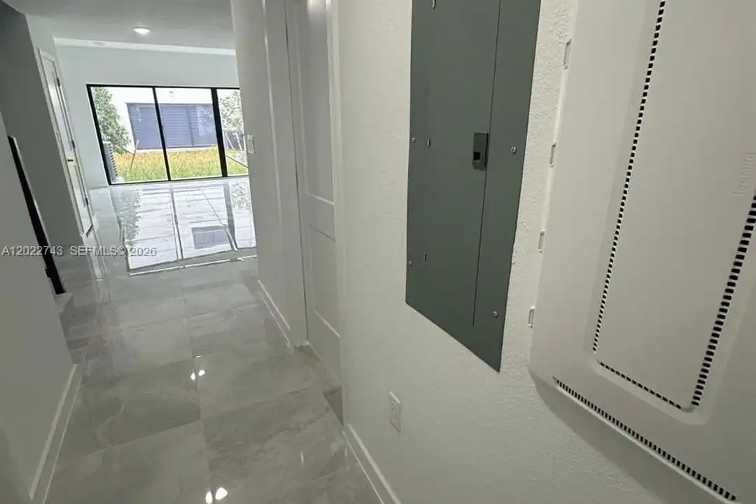 1310 NW 5th St #1310 - View 6