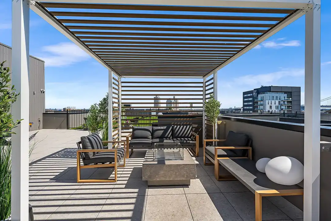 Apartment in Philadelphia, Center City - View 5