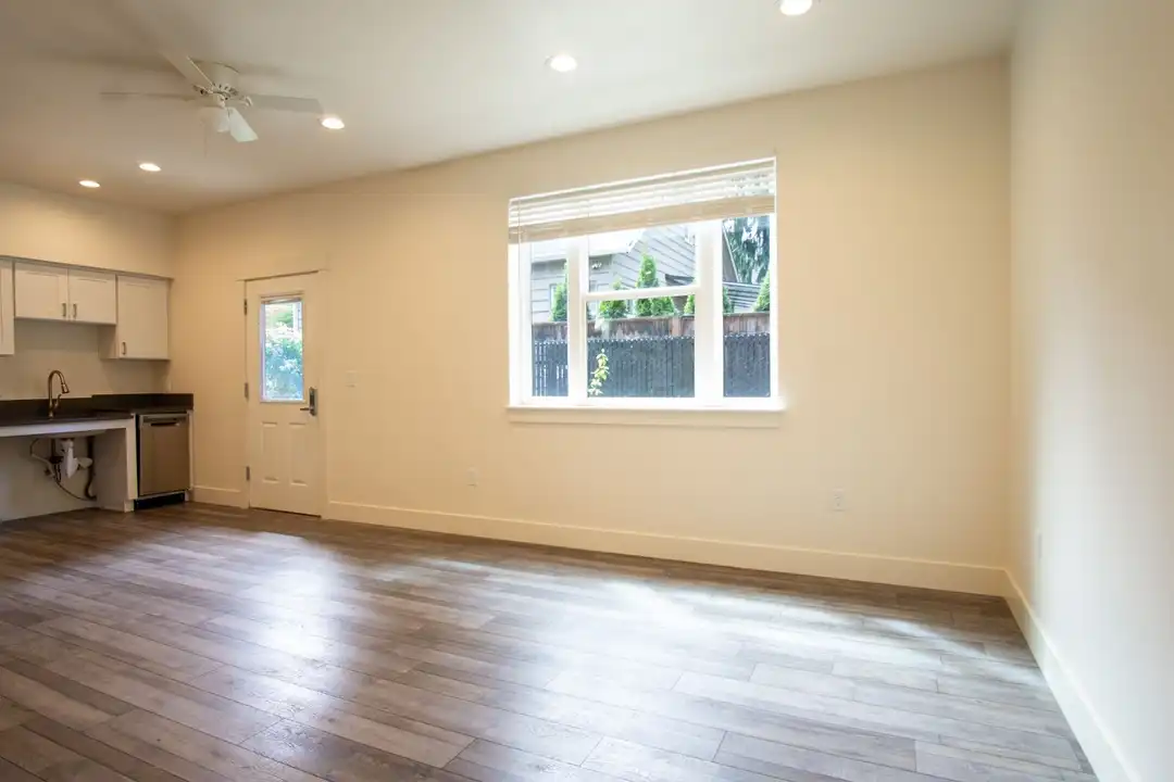 8015 N Oswego Ave unit 02 - View 5