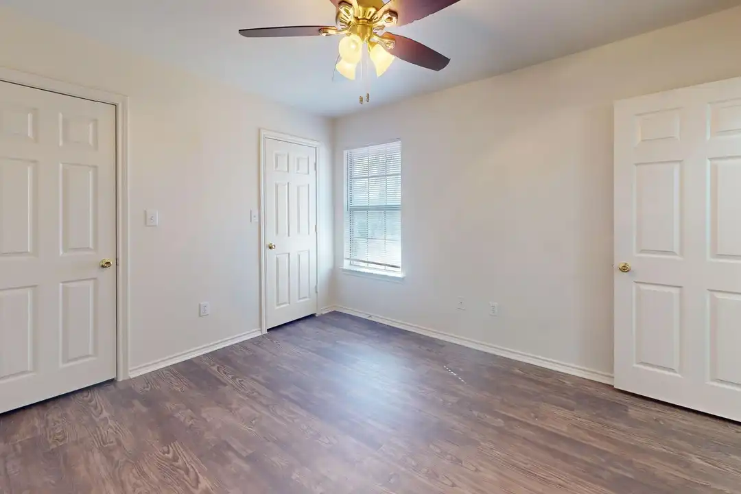 712 W Sycamore St unit 712 W. Sycamore Unit 3 - View 5