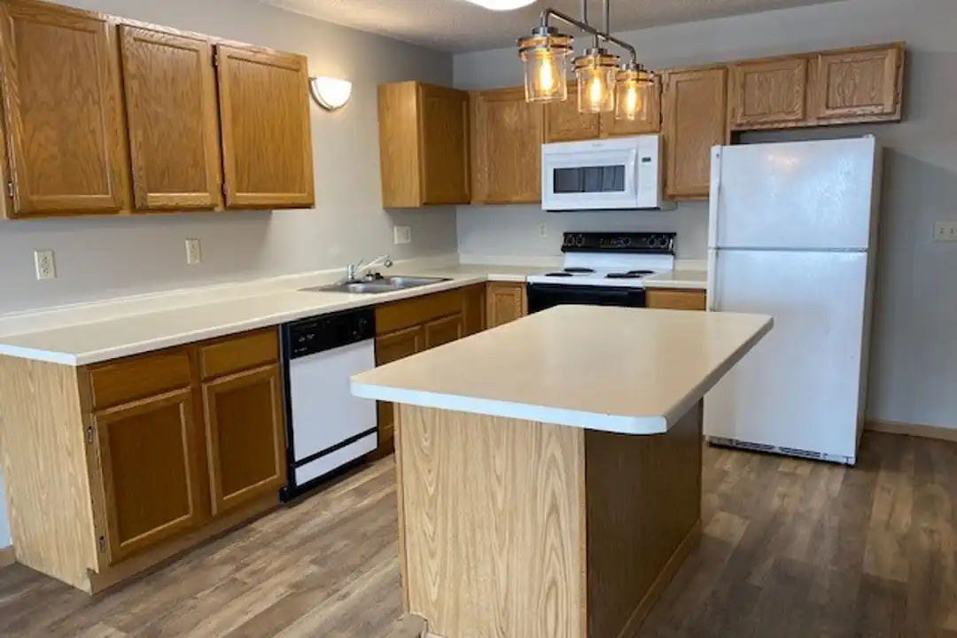 4902 16th Ave S unit 105 – photo 1