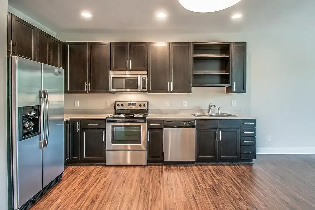 Parkview Midtown Apartments - More