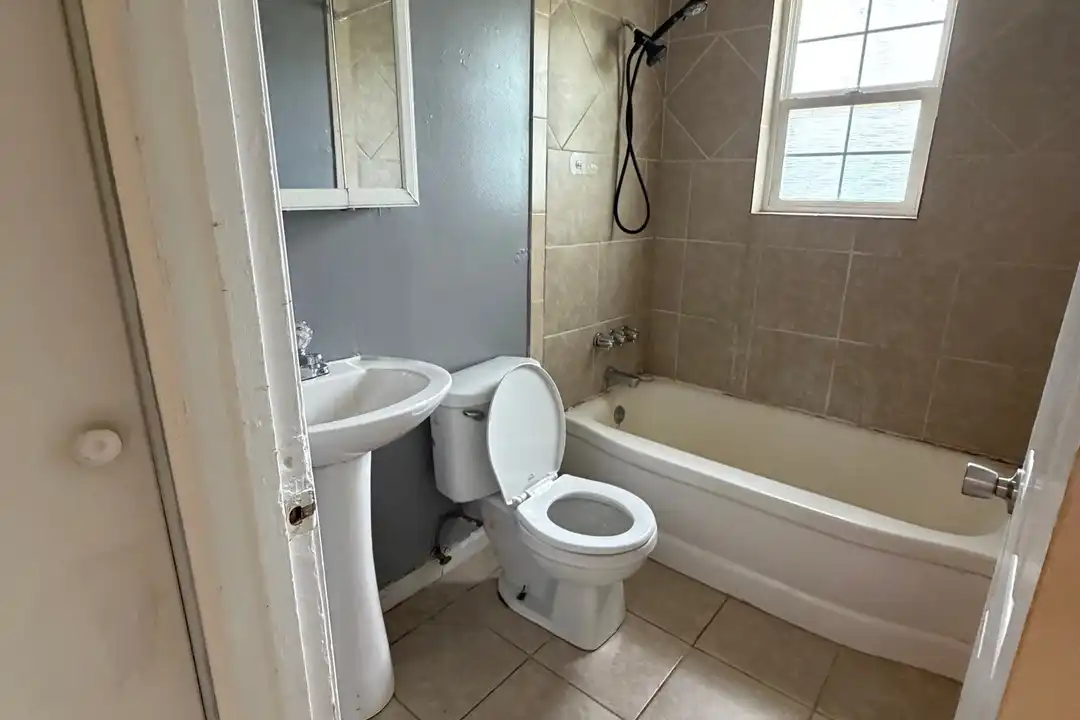 132 Saguaro Ct – další