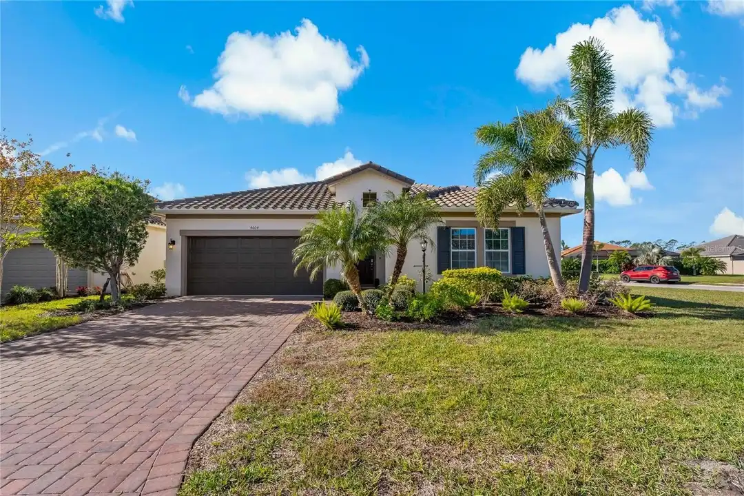 4604 Tobermory Way – photo 1