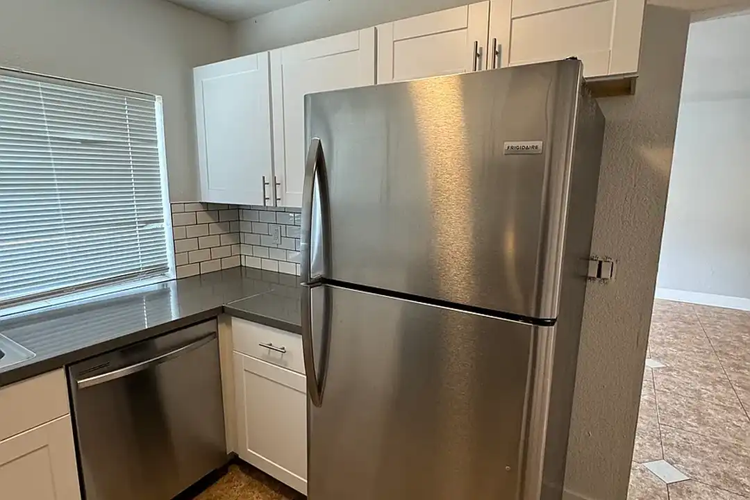 Apartment in Woodland - View 6