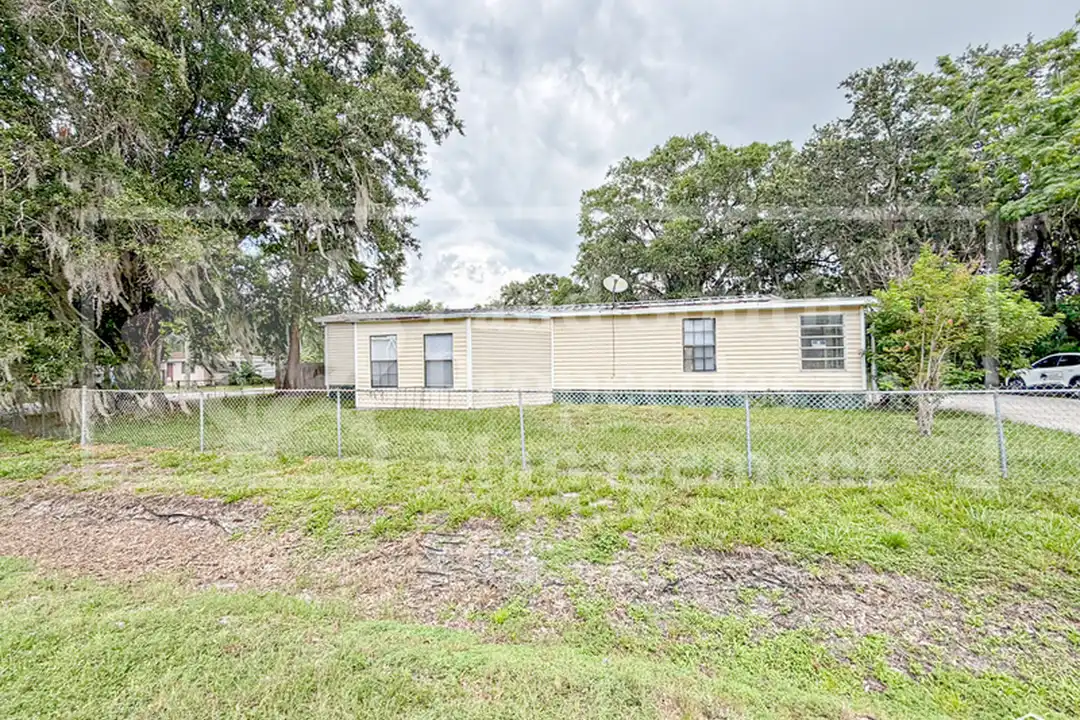 3818 Ethel Ave – photo 1 of 23
