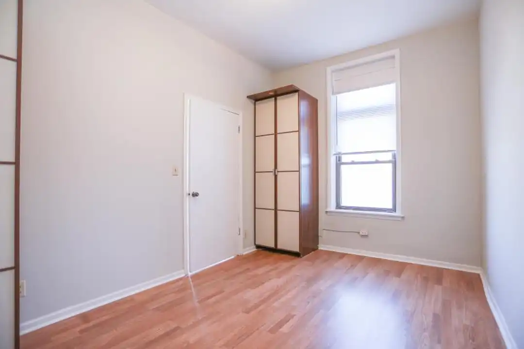 1582 N Clybourn Ave - View 4