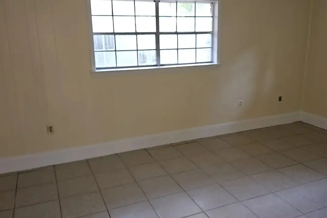 House in Baton Rouge - View 4