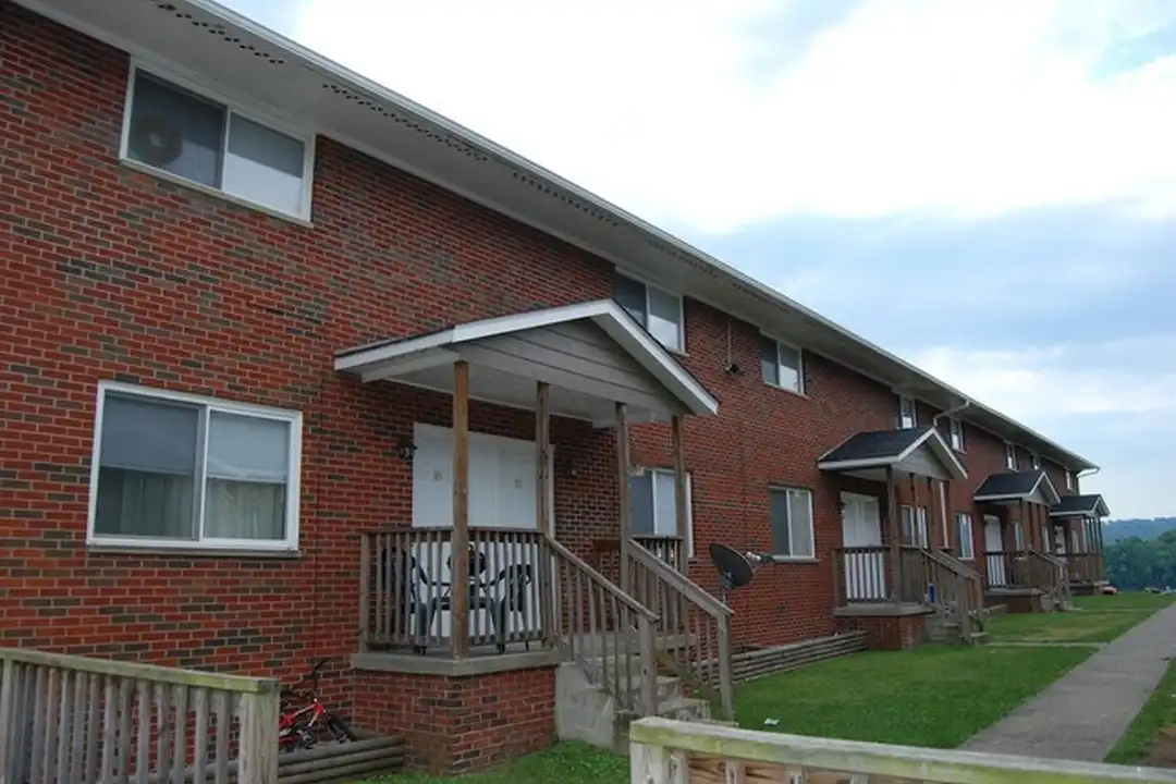 70 Township Rd 1118 unit 1118 10 – photo 1 of 16