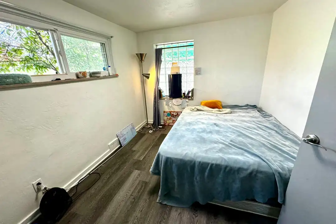 3034 Iowa St unit SHARED House – photo 1