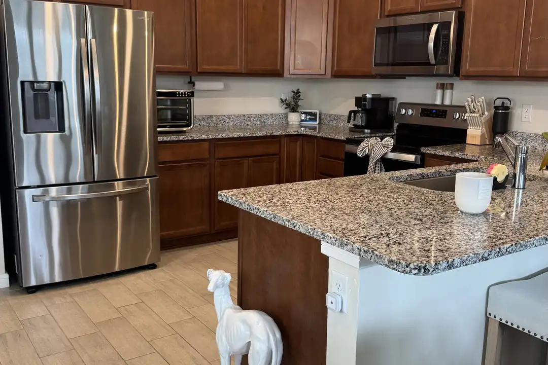 11030 Leafshore Lp unit Pinewood Reserve - More