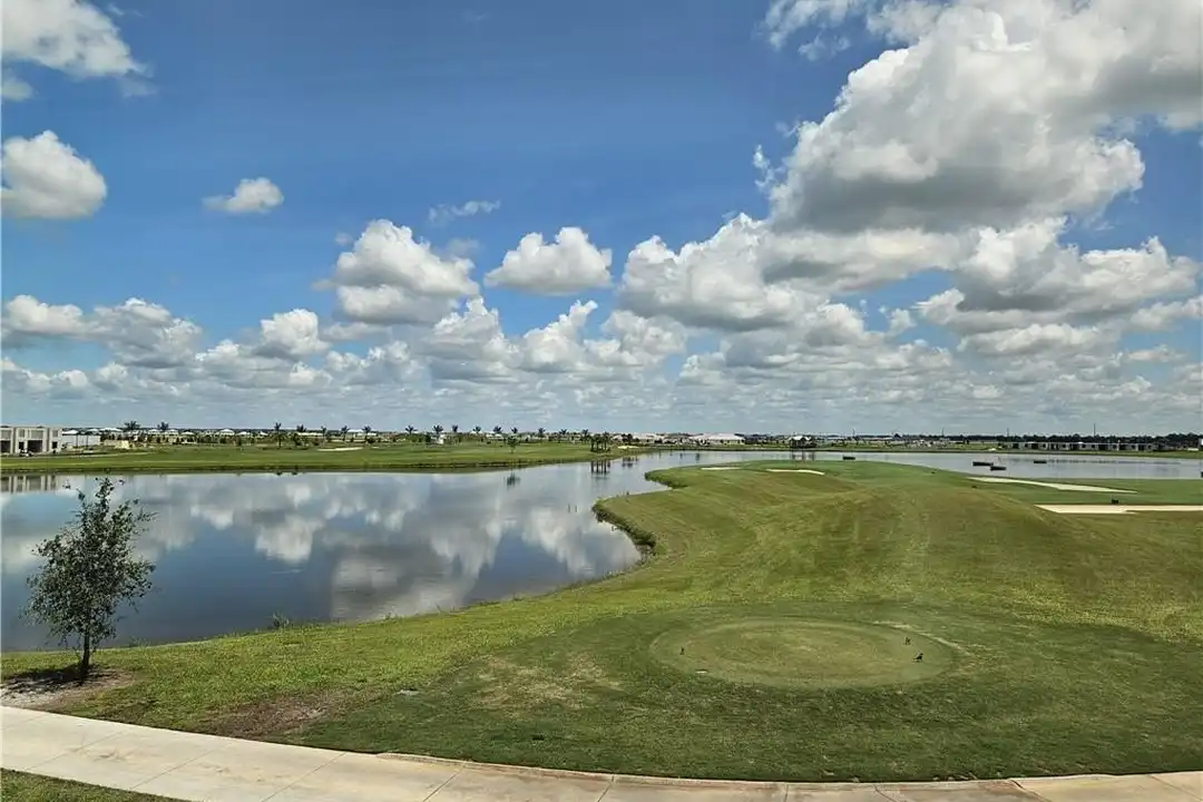 5427 Double Eagle Cir #2826 - View 2