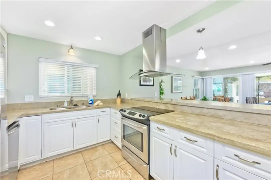 119 46th St - More