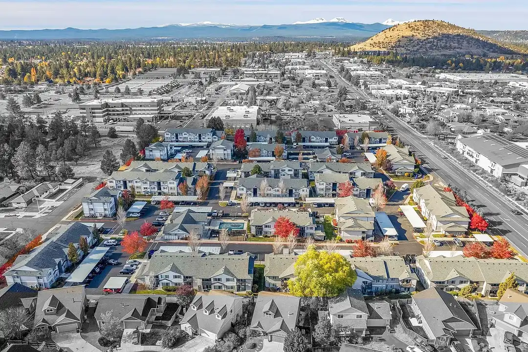Stonebriar Apartments - View 6
