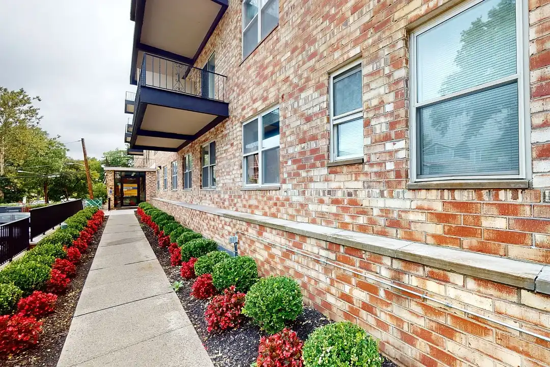 Concord Apartments – photo 1 of 16