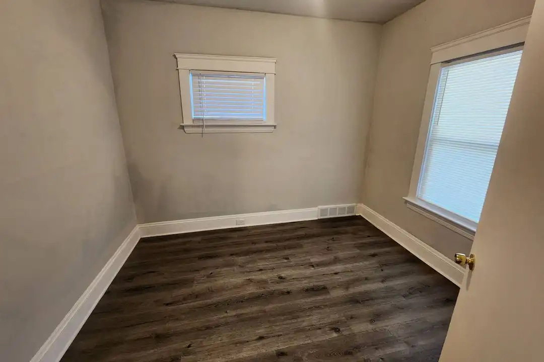 2762 E 120th St unit Unit 1 – pohled 4