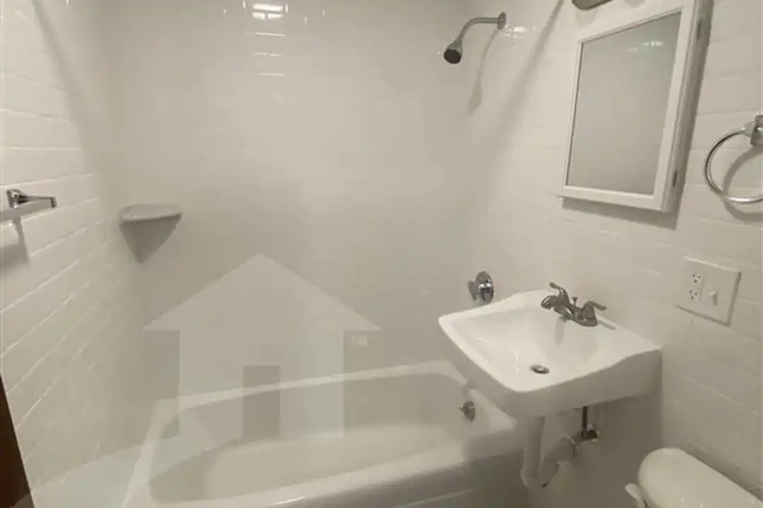 180 N Beacon St unit 3 - View 4