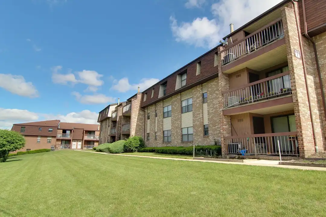 Apartment in Keasbey - View 2