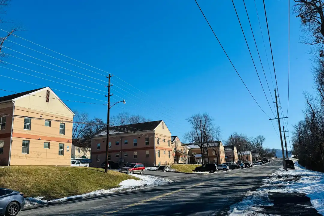 363 Kendrick Ln unit 63-51 - More
