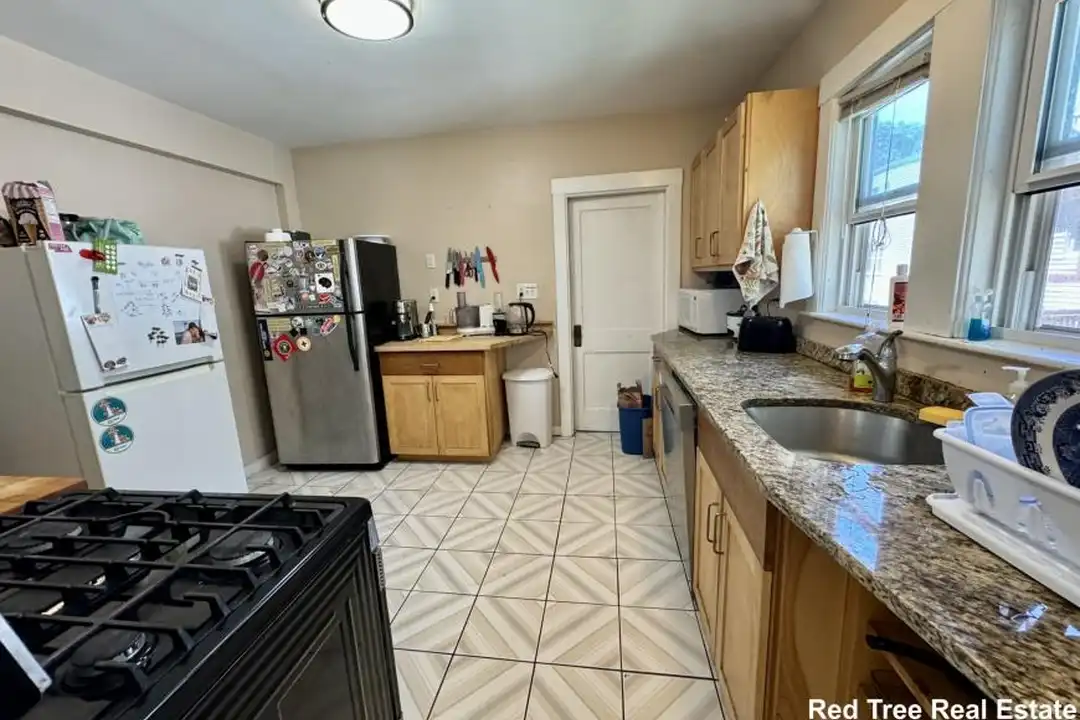 39 Westford St – pohled 3