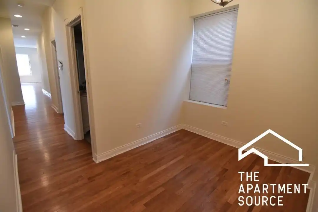 802 W Belmont Ave unit 3E - View 5