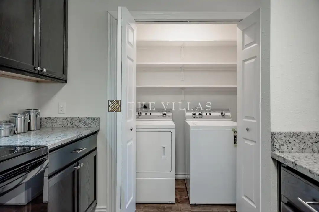 202 Northcross Dr - View 4